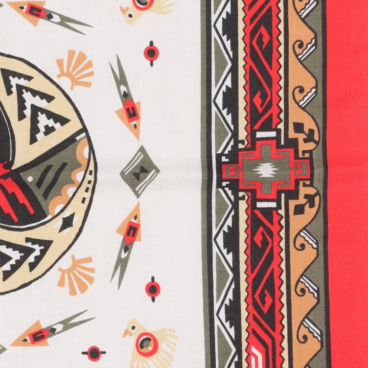 80s-90'S all-over Native American pattern bandana, made in USA, vintage. cotton red type Vintage Second Hand