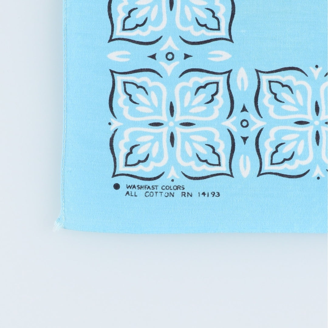 60s-70'S all-over clover pattern bandana, one selvedge, vintage. cotton Blue type light blue Vintage Second Hand