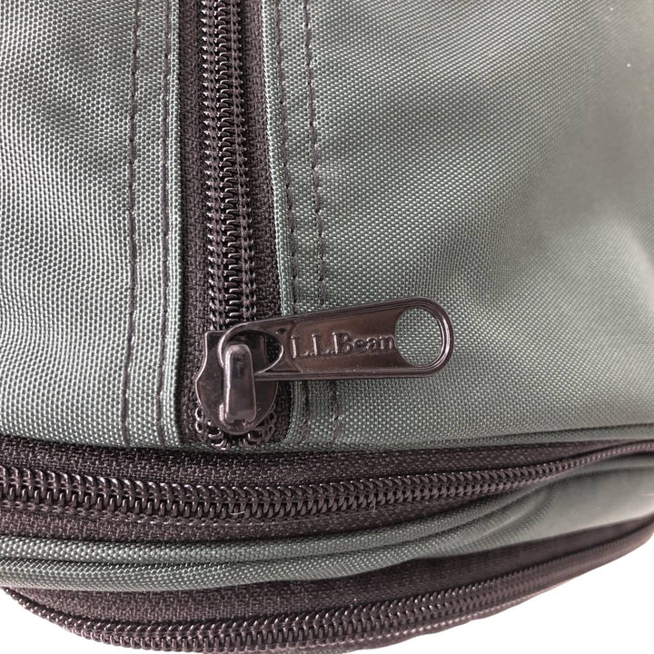 LLBean travel bag unclear green type Vintage Second Hand