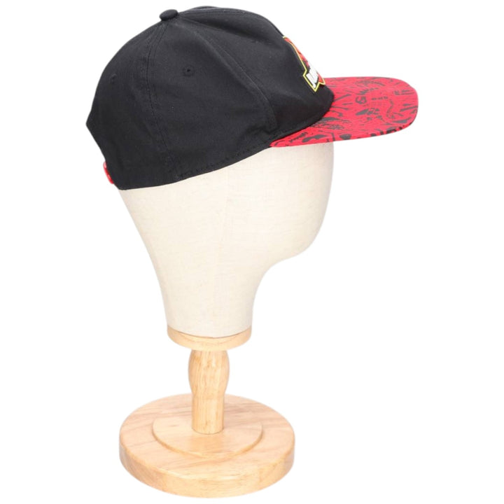 JURASSIC WORLD Jurassic World Advertising Two-Tone Baseball Cap (One Size Fits Most) cotton black type Vintage Second Hand