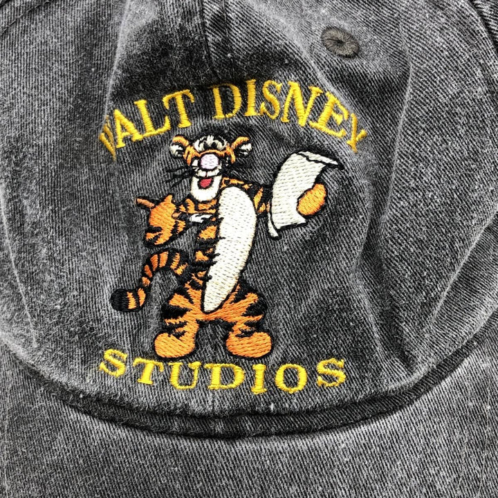 THE Disney STORE POOH Winnie the Pooh Tigger Baseball Cap (One Size Fits All) cotton gray type Vintage Second Hand
