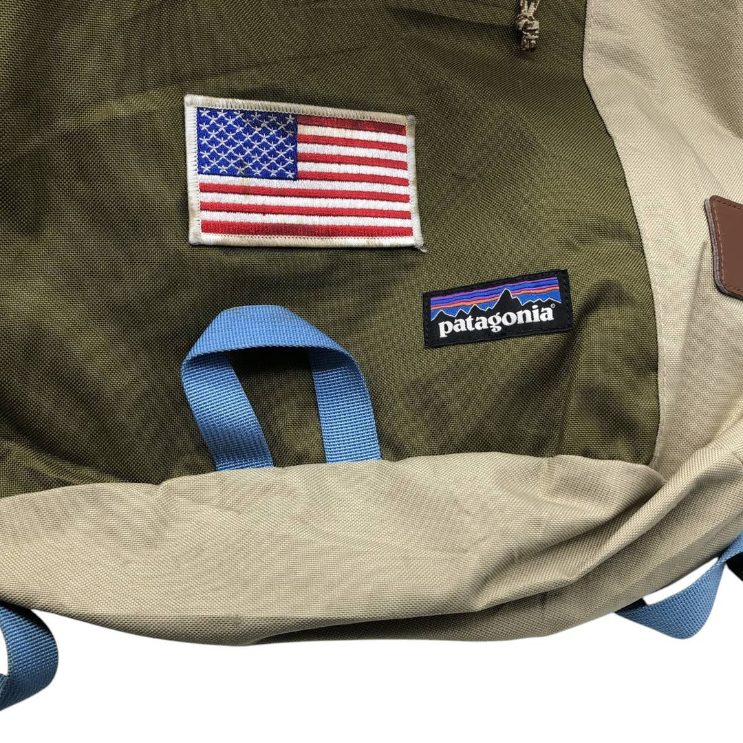 Patagonia Tromilo Pack 48015FA17 American Flag Pattern Backpack polyester Beige type Vintage Second Hand