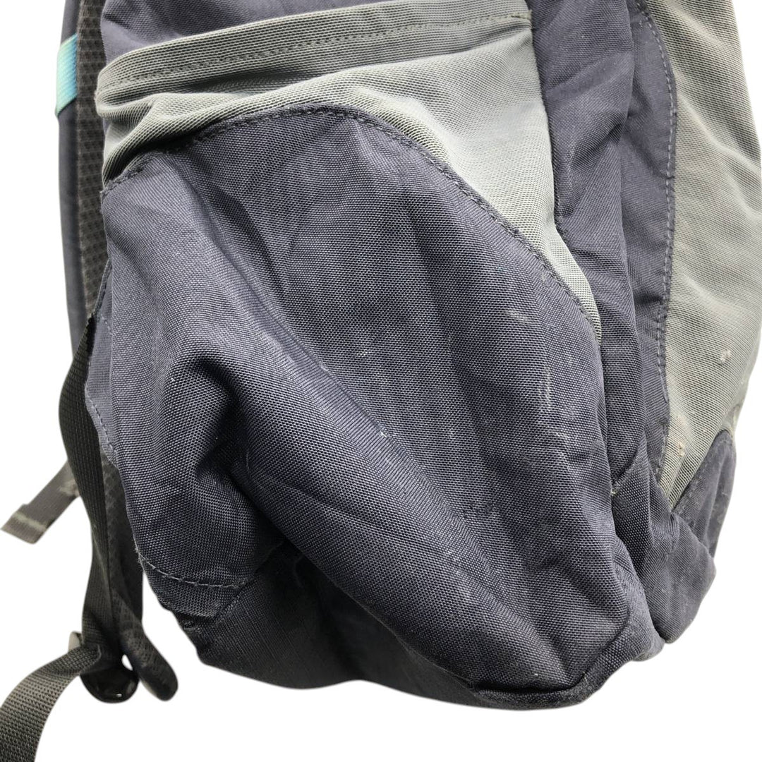 Patagonia Yarba Pack 24L Backpack (Model Number 48030FA14) polyester navy blue type Vintage Second Hand