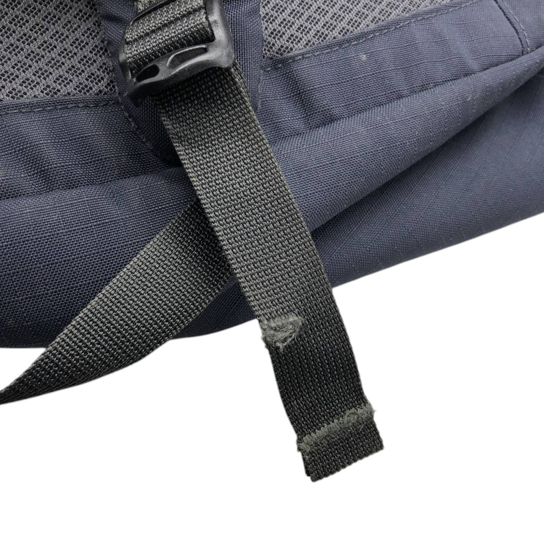 Patagonia Yarba Pack 24L Backpack (Model Number 48030FA14) polyester navy blue type Vintage Second Hand