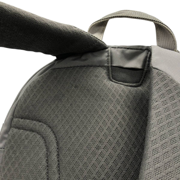 Patagonia Chacabuco Pack 30L Backpack (47927SP19) Nylon gray type Vintage Second Hand