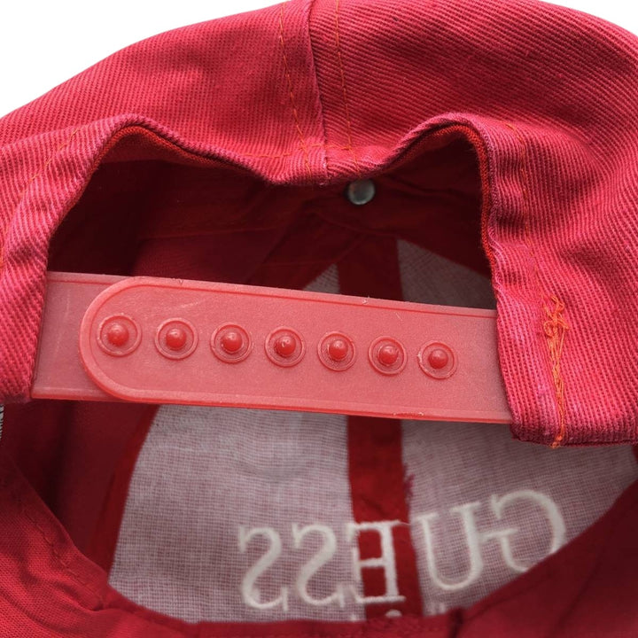 90'S Guess Baseball Cap, 6-Panel Cap, One Size Fits All, Vintage cotton red type Vintage Second Hand