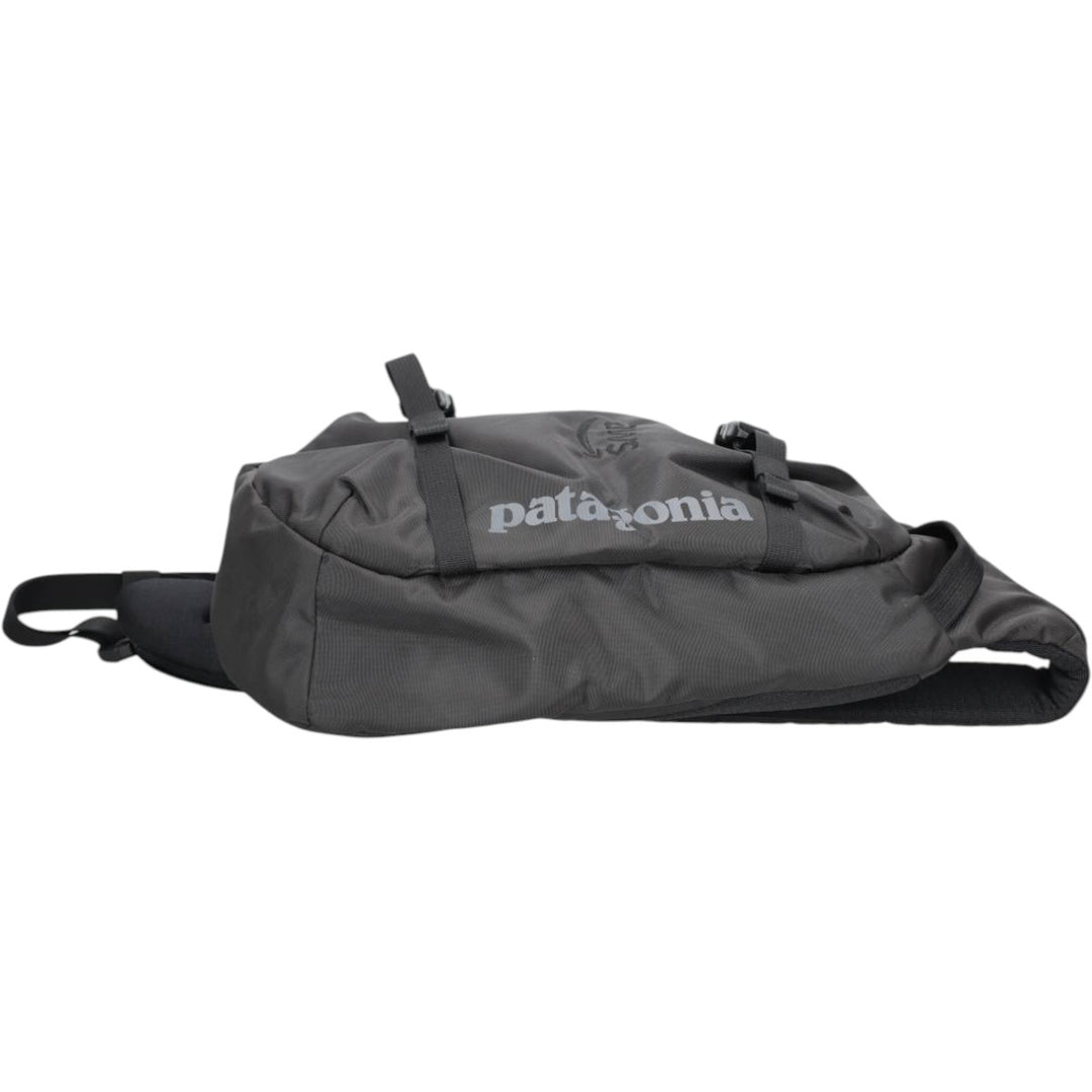 Patagonia Atom Sling 48262SP25 Amazon AWS Shoulder Bag polyester black type Vintage Second Hand