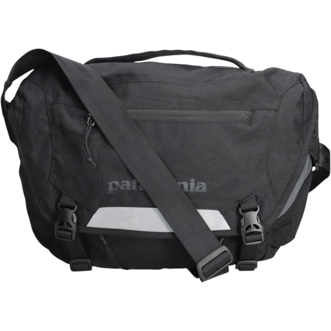 Patagonia Mini Messenger (48320FA16) Messenger Bag polyester black type Vintage Second Hand