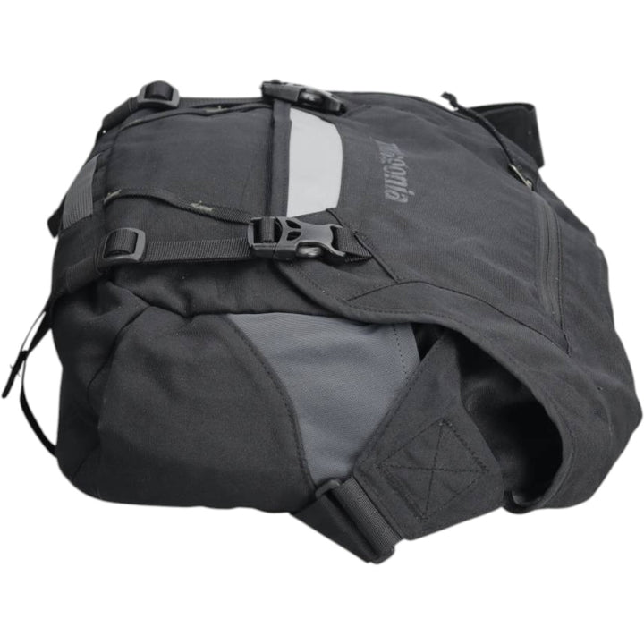 Patagonia Mini Messenger (48320FA16) Messenger Bag polyester black type Vintage Second Hand