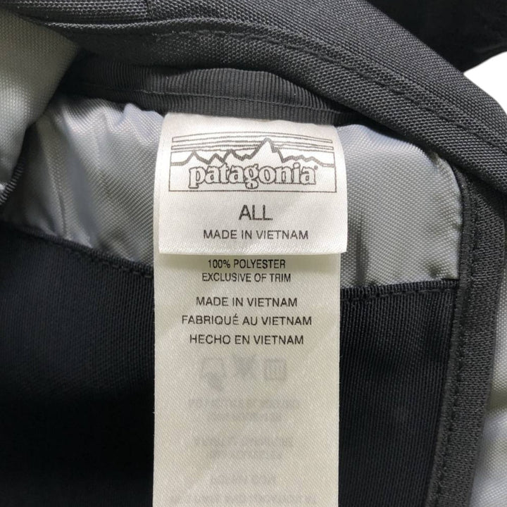 Patagonia Mini Messenger (48320FA16) Messenger Bag polyester black type Vintage Second Hand