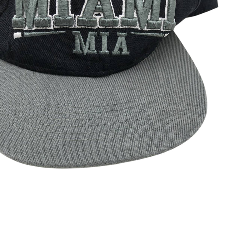 MIAMI Two-Tone Baseball Cap, 6-Panel Cap, One Size Fits All unclear black type Vintage Second Hand