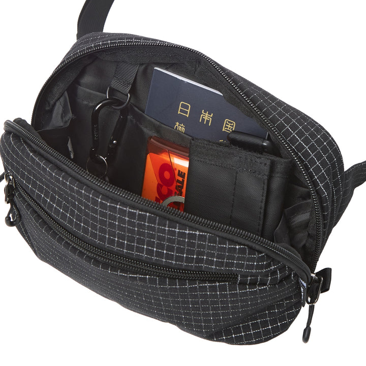 Black PACKING REFLECTIVE WAIST BAG F unknown black type Vintage Second Hand