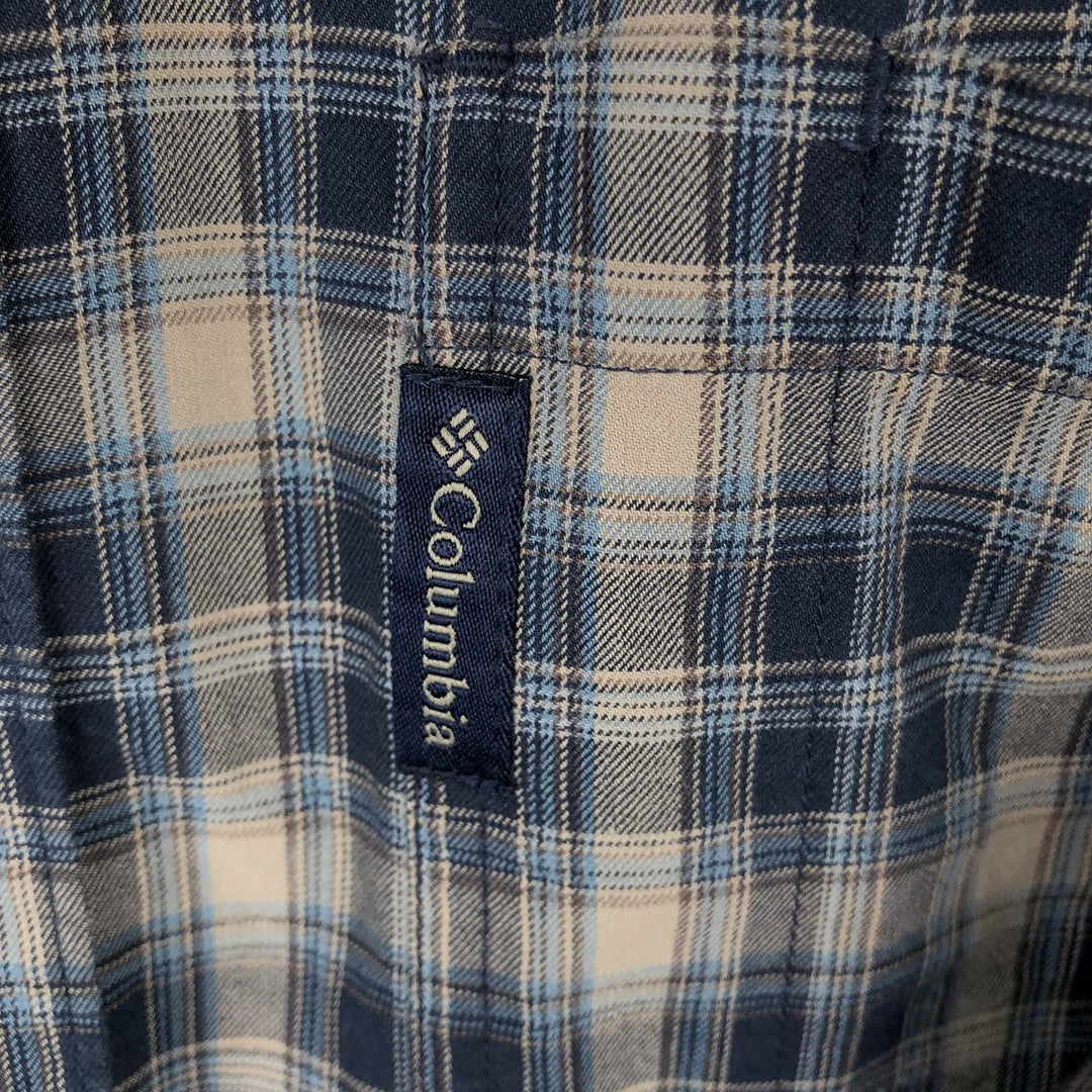 Columbia XCO Long-Sleeve Button-Down Check Shirt, Men's Size M (Equivalent), Lightweight cotton navy blue type Vintage Second Hand