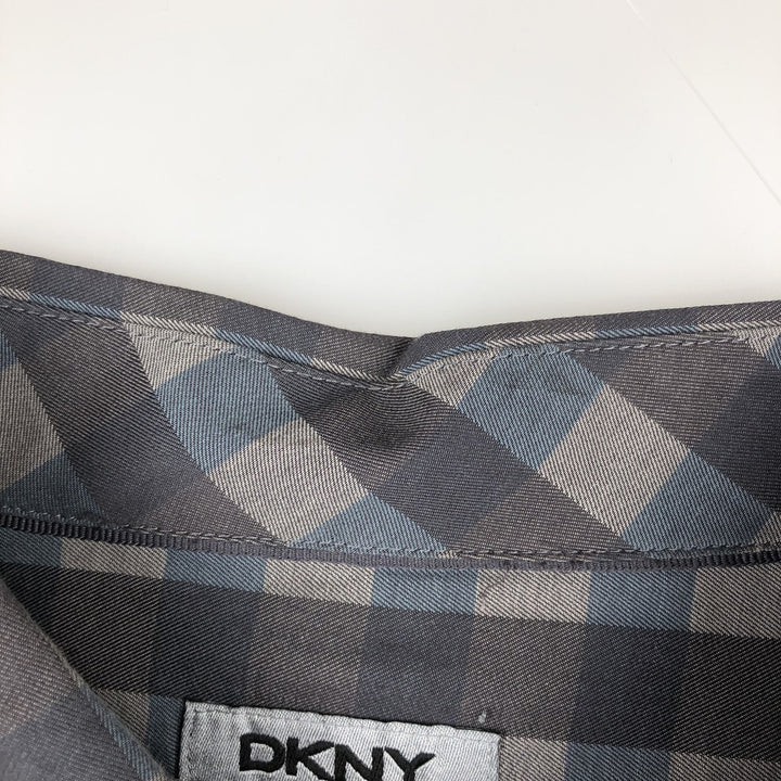 Donna Karan New York (DKNY) Short-Sleeve Button-Down Check Shirt, Men's Size XL (approx.) cotton gray type Vintage Second Hand