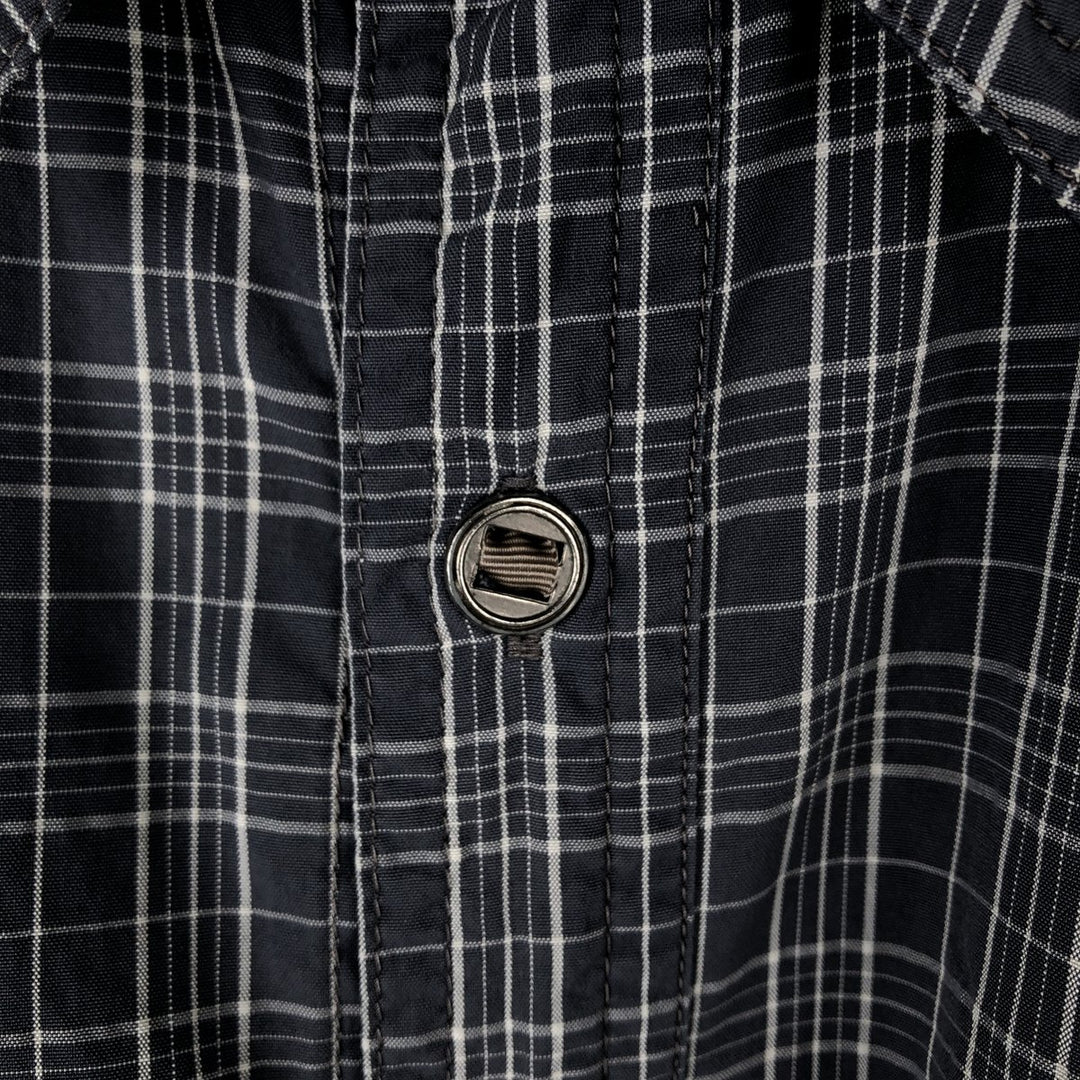 Columbia Titanium Check Pattern Short-Sleeve Nylon Shirt, Men's Size XL (approx.) Nylon navy blue type Vintage Second Hand