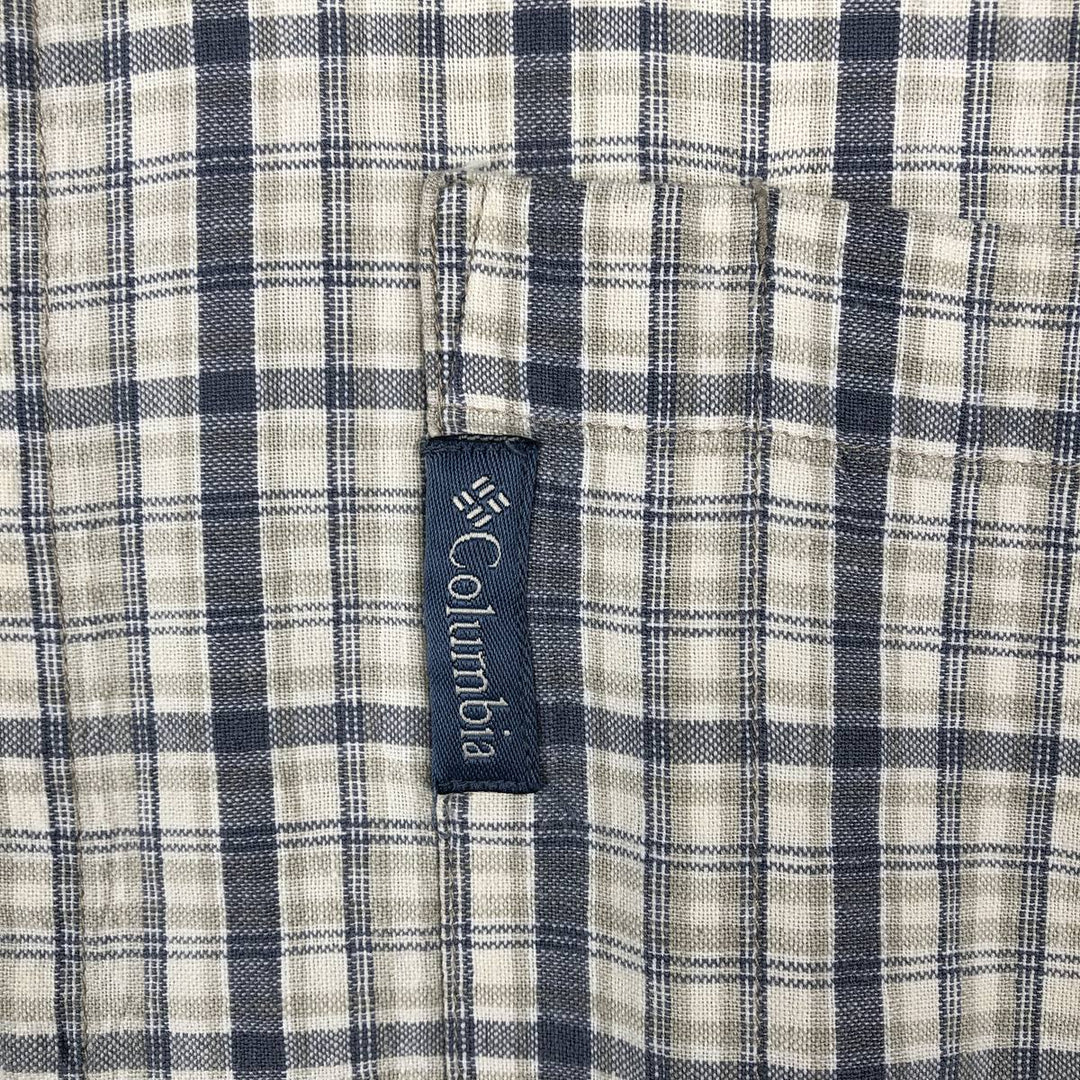 00'S Columbia Short Sleeve Button Down Check Shirt Men's Size L cotton Beige type Vintage Second Hand