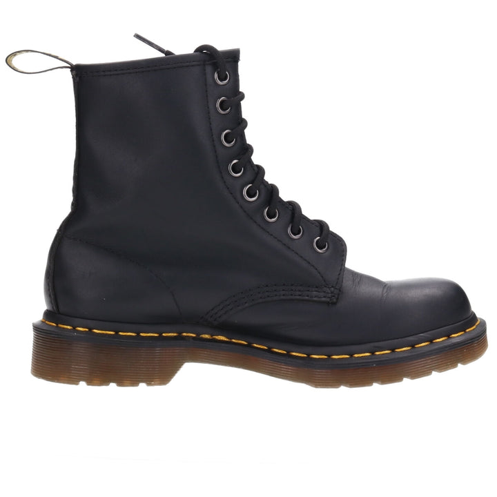 Dr. Martens 8-hole boots made in China 7 women's 9.4" /saa009237