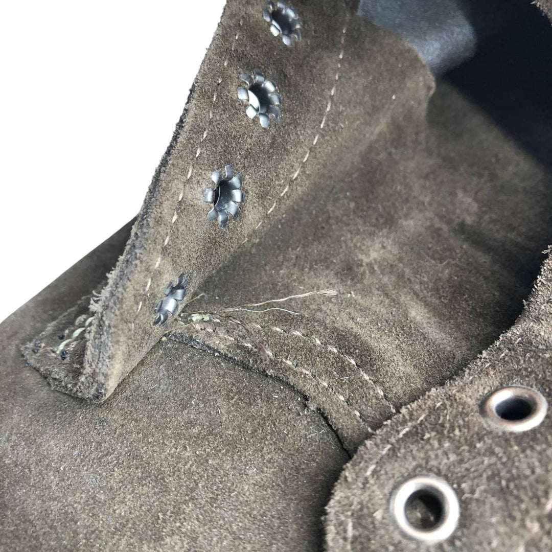 Wolverine 1000 Mile Suede Work Boots, Made in USA, 9D, Men's Size 10.6" (saa015109) Men's 27.0cm Genuine Leather Suede brown type Vintage Second Hand
