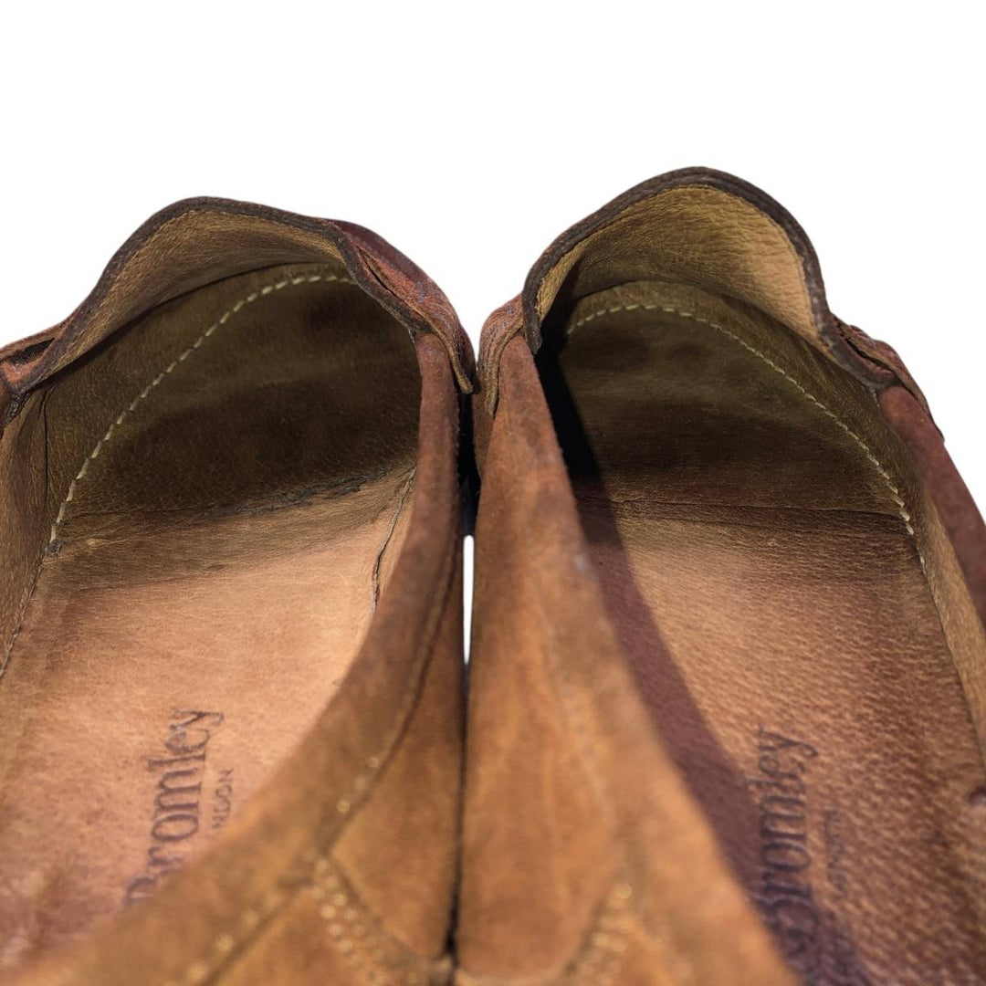 Russell and Bromley suede coin loafers, made in Italy, size 41 Men's 25.5cm Genuine Leather Suede brown type Vintage Second Hand